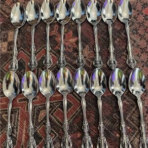 Oneida Michelangelo spoons (FOUR)